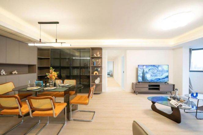 Modern 3-Bedroom Apartment |west jinguo and jiashan rd 
