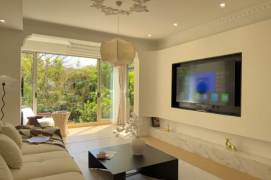 3 Brs, 2 Baths,Garden/Floor heating/Central ac/Oven, 140 sqm @ Shanghai Children Medical Centre L6