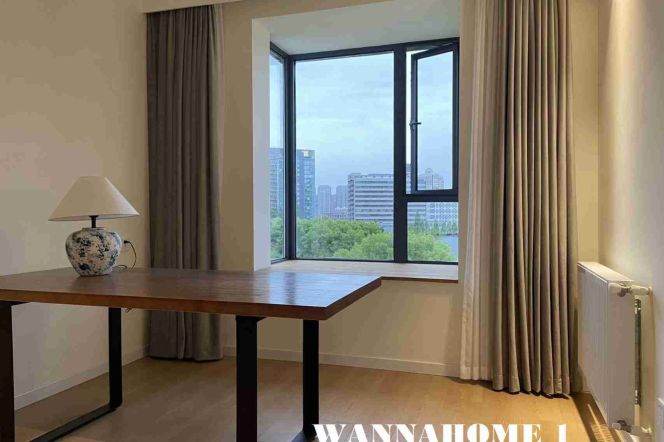 Spacious&Bright&Modern 3Bdrs 2Baths Apt+L3/4/11/14 Cao Yang Rd+Stunning View/Nice Compound