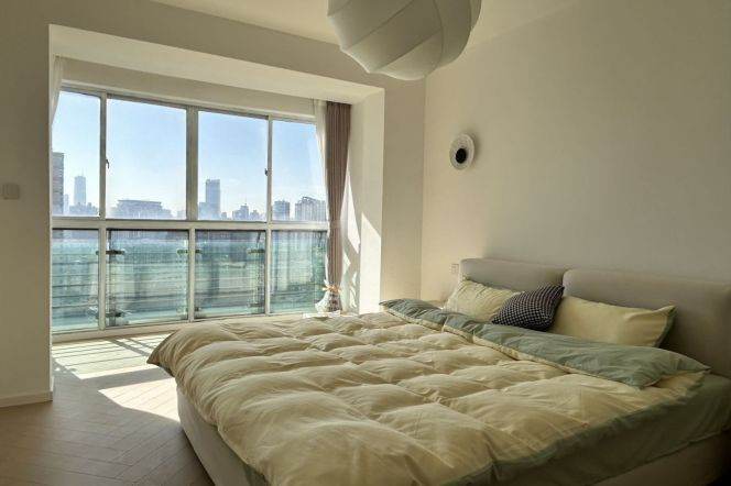 0 step Wuding rd L14 | Spacious 2Br+great sunshine | Heating ,elevator ,15.6K