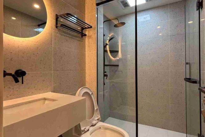 Bright&Spacious 1Bdr 1Bath Apt+Large Storage+2F Walk Up+L7 Chang Ping Rd+Jing'an Temple 