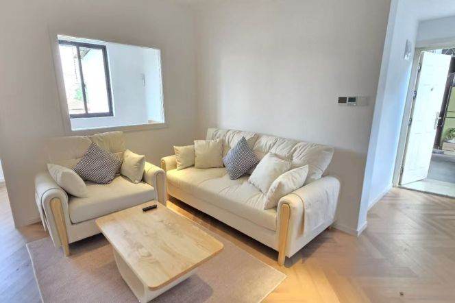 1BR+Floor Heating/Shanghai Library+Changshu Road Metro