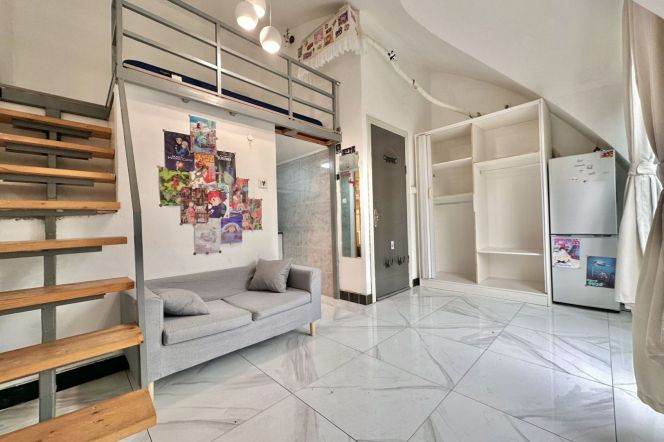 Charming Loft with Large Private Terrace — 3,680 RMB