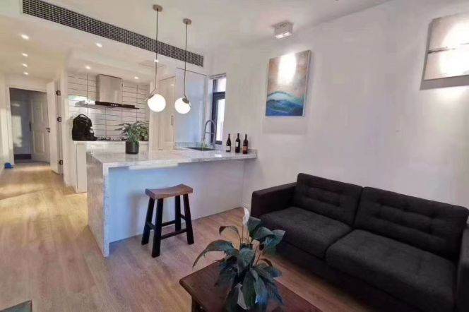  1BR high-rise nr Changshu rd Line  1&7 