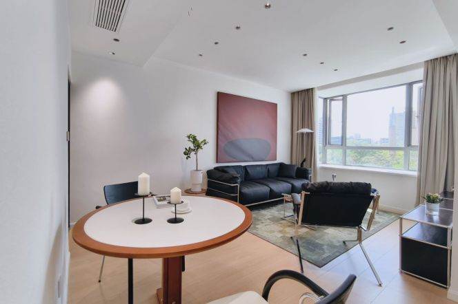 Quality 1br apt @Xujiahui CBD  Line 1/9/11