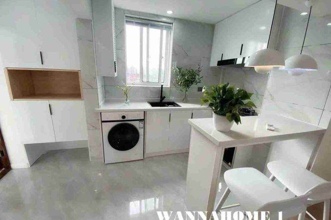 Spacious&Modern Elevator 1Bdr 1Bath Apt+West Yan'an Rd+L2/11 Jiang Su Rd+Large Balcony