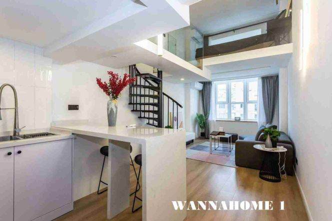 Spacious&Modern 1+1Bdrs 1Bath Apt+W Nanjing Rd CBD+Nice Building+L7 Chang Ping Rd+Su Zhou Creek