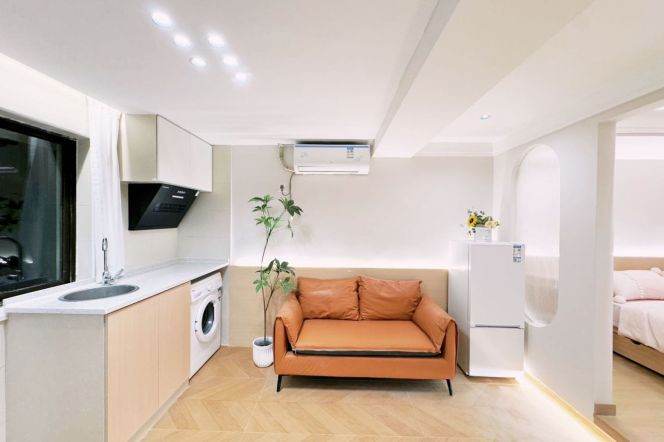 Cozy 1BR Apartment with Private Kitchen & Bath — 3,680 RMB