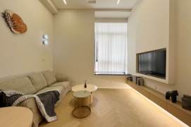 Short Term 2 br super nice modern decoration Ideal price 11.5K M2/7/14 Jing'an Temple 