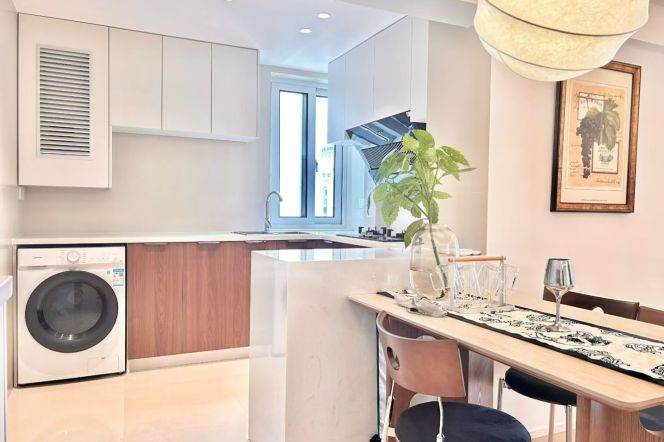 Fresh modern 2brs Nr changping road M7