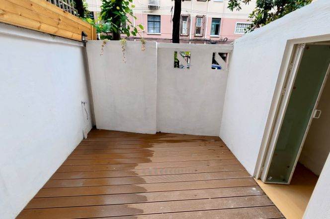 Newly Renovated Home With Private Yard and Storage Room | Xinhua Road