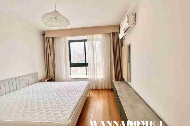Modern&Spacious&Bright 1Bdr 1Bath Apt+L7 Chang Ping Rd+Large Balcony+Good Quality