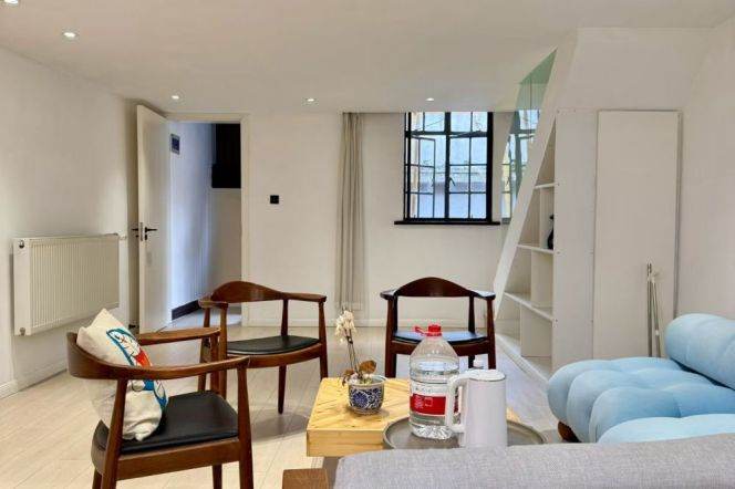 Independent Apt 2 Brs, 2 Baths with Terrace, 120 sqm, Wall heating @ Changping metro L7