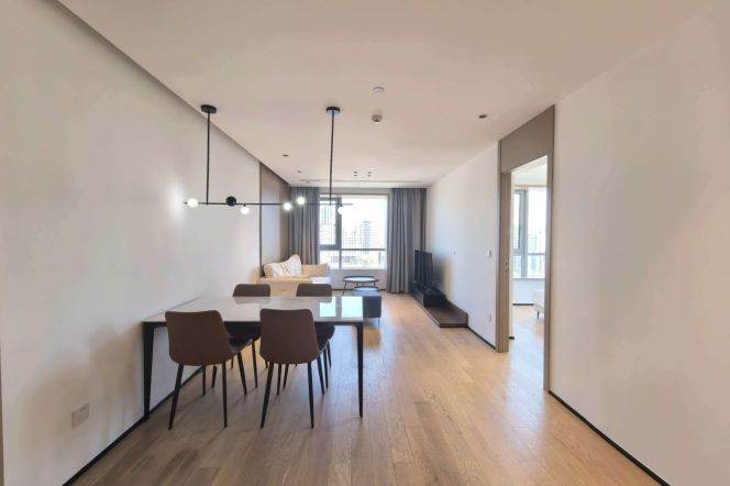 1 Big Br, 1 Living room, Central ac, Oven, 80 sqm @ Dapuqiao station L9