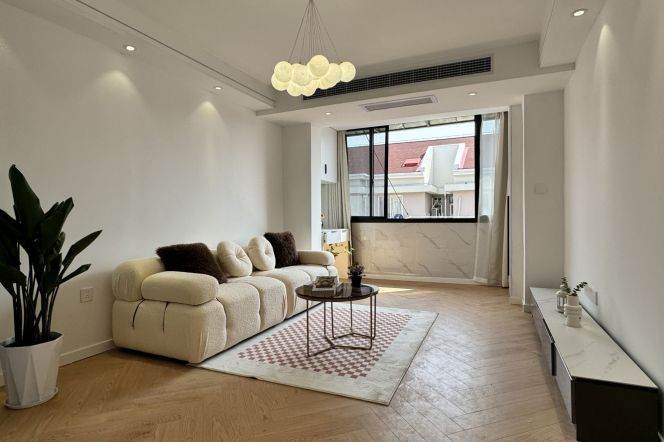 Spacious&Modern&Bright 1BR Jiangsu rd Metro L2/11  | Newly renovated 8.4K