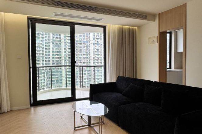 Suzhou Creek | Simple & Beautiful 2BR + Open Balcony | Hanzhong rd metro | River view