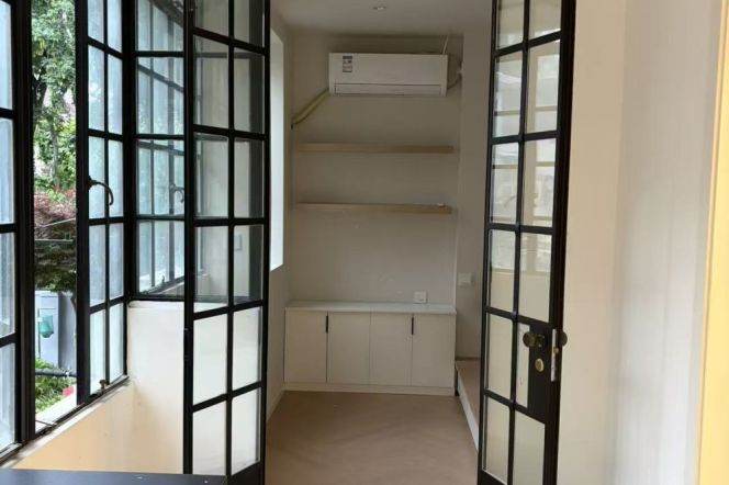 South Shanxi rd 1BR apartment