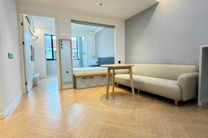 Zhongshan park 1BR 1LR@L2/3/4,bright room/NR Suzhou River/brand furniture