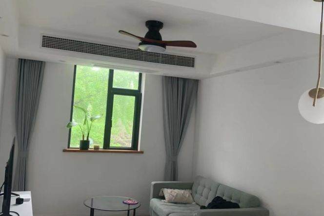 Lovely one bedroom apt+Open Balcony+oven+Dryer@Shaanxi Rd IAPM