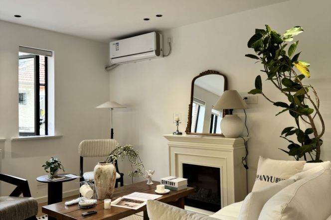 Whole building 2Br | Julu rd ,Xiangyang rd | IAPM & Jing'an Temple Metro L1/10/12