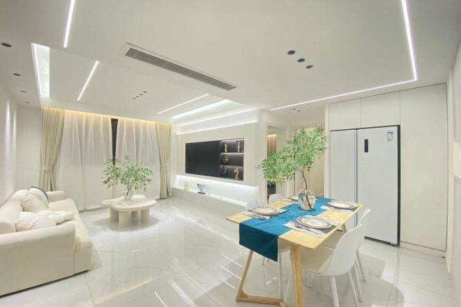 14k Cute 3Br with floor heating Nr The Suzhou River close to Zhenping Rd.line3/4/7