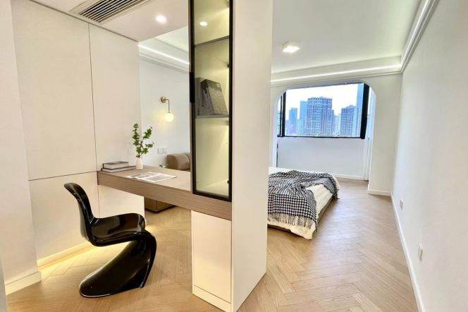 Quality 1 br 1 lr w elevator n great view near Wuding rd station 