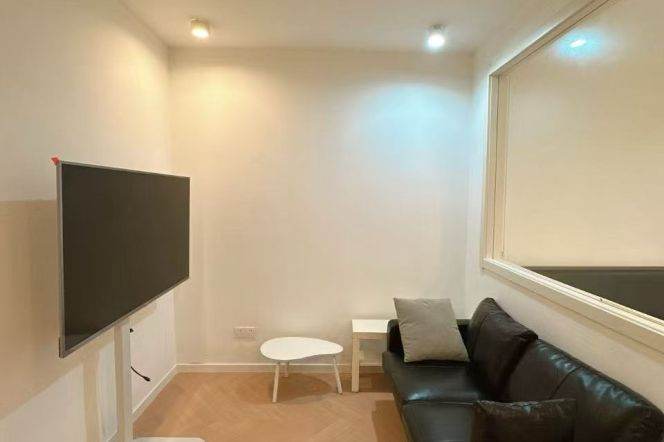 Elevator 1br Nr jingan temple M2/7
