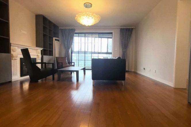 3 Brs, 2 Baths, Oven, Dryer, Parking lot, High end Compound @ Songyuan metro L10