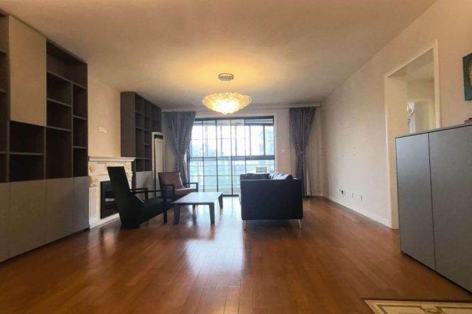 3 Brs, 2 Baths, Oven, Dryer, Parking lot, High end Compound @ Songyuan metro L10