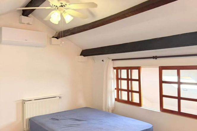 High ceiling 3BR 2Baths Xinle Rd Shanxi(s) Rd 17k