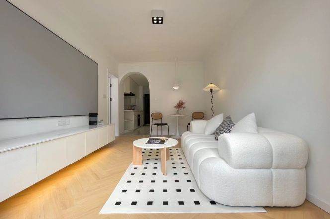 Spacious one bedroom elevator Apt+central AC+oven @ Zhongshan Park