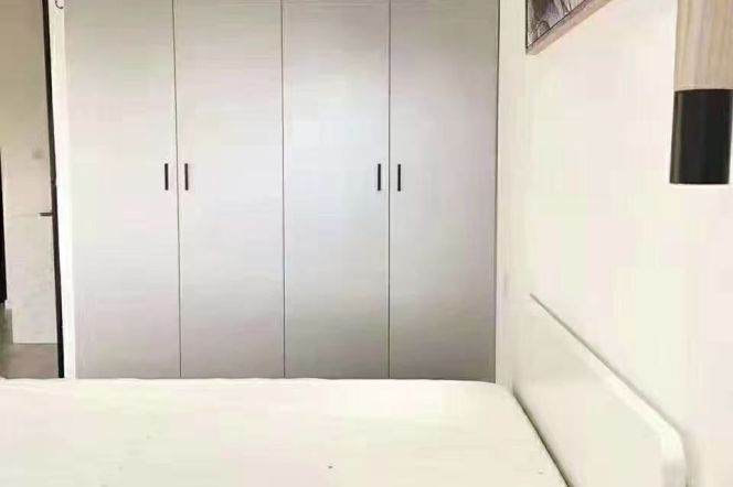 Jiangsu rd elevator 1BR apartment