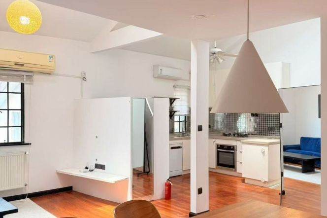 High ceiling 3BR 2Baths Xinle Rd Shanxi(s) Rd 17k