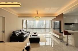 3 Brs, 2 Baths, Floor heating/Central ac/Oven/Dish washer, 190 sqm @ Century Park L2