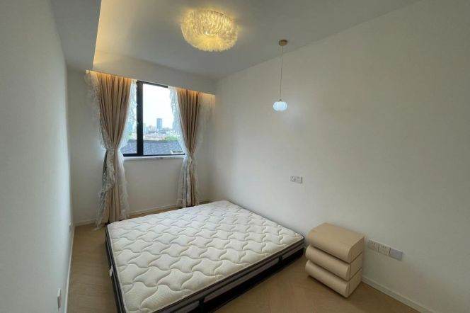 Shanghai library station one bedroom