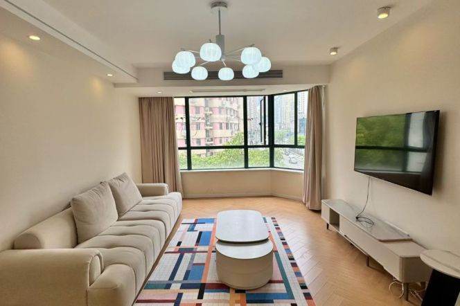 2 Brs, 1 Living room, Floor heating/Central ac/Dish washer, 110 sqm @ Wuning metro L13