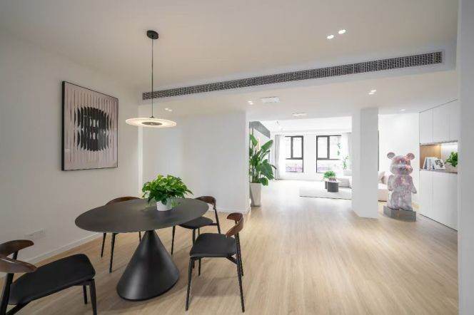 220sqm for 3+1rooms @L9 