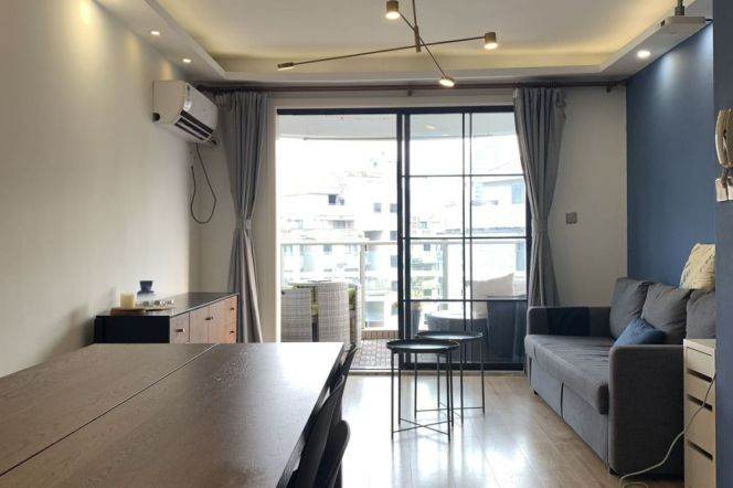 3 Brs, 2 Baths, Open Balcony/Oven/Dish washer, River View, 130 sqm @ Jiangning metro L13