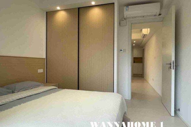 4F Walk Up+Bright&Modern 1bdr 1Bath Apt+Big Open Balcony+Greenery View+W Nanjing Rd CBD