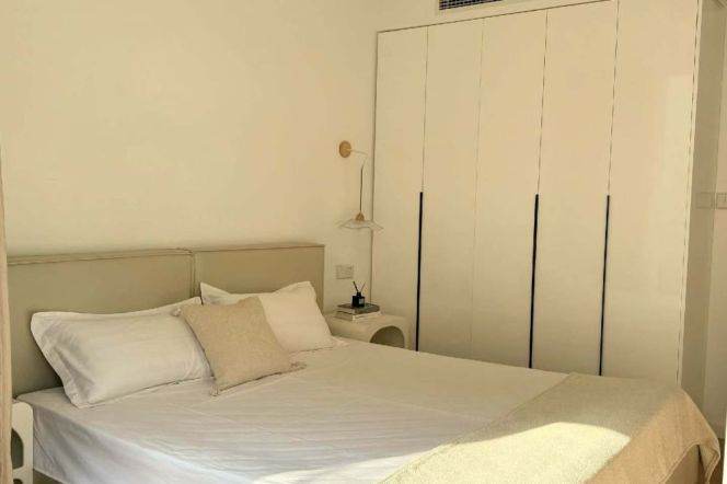 South 1Br w. Oven Zhongshan Park 