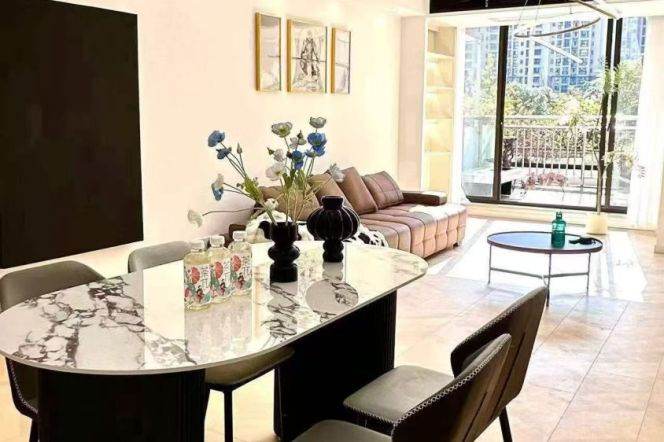 Zhongtan rd elevator 2BR apartment with terrace