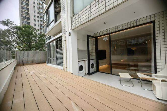 Huge Private Terrace 2Beds 2Bts Heating AC@Jing’An/Changping Road