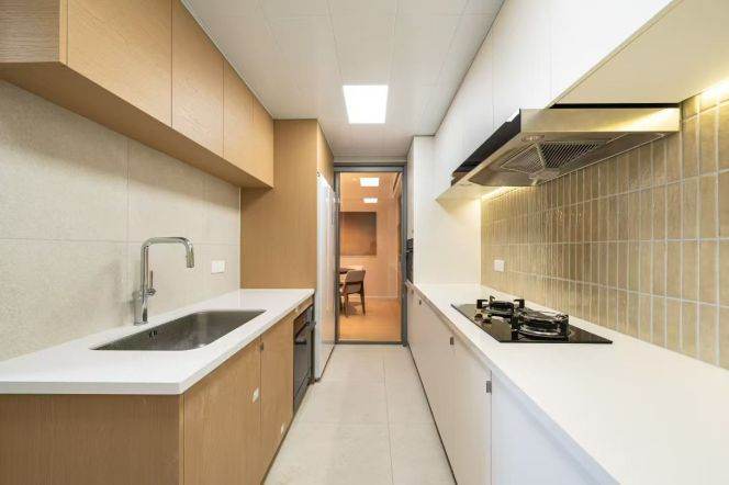 Modern decoration 2brs with floor heating and river view  belong to Lujiazui 