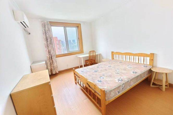 Elevator 2Brs/1Lr/1Bt apt nr Jiangsu rd,M2/11