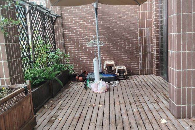 2 Brs, 2 Baths with Garden/Floor heating/Dryer, 130 sqm @ Hongbaoshi metro L10