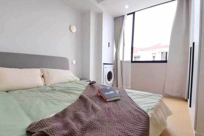 Great value/cozy 1br 1lr/bright room/clean&quiet,Jiangsu rd@L11/2