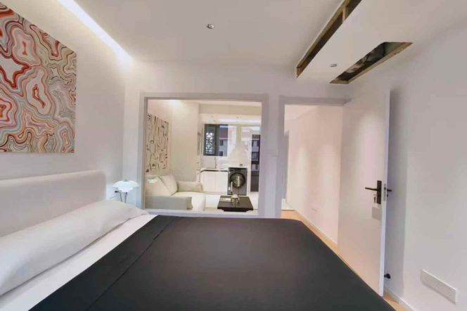 longhua rd modern 1BR/living room@L2/11