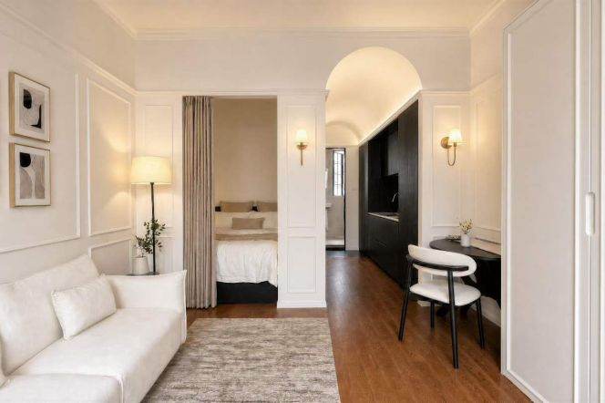 Architect-Designed Lanehouse: Heritage 1+1BR nr IAPM