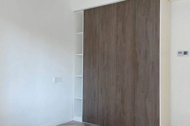 Great Area/Modern&Bright&Spacious 3Bdrs 2Baths Apt/Jing An Temple/L14 Wu Ding Rd