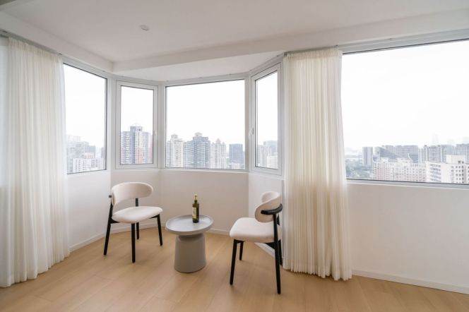 Brand New 3Brm With A Balcony Near Line 9 Daquqiao